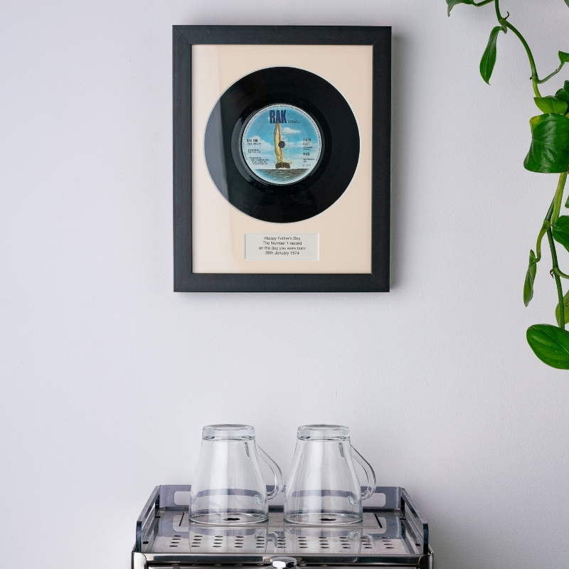 The Number 1 Song The Day Your Dad Was Born 3 Fathers Day Record Coffee UK Vinyl Memories 800
